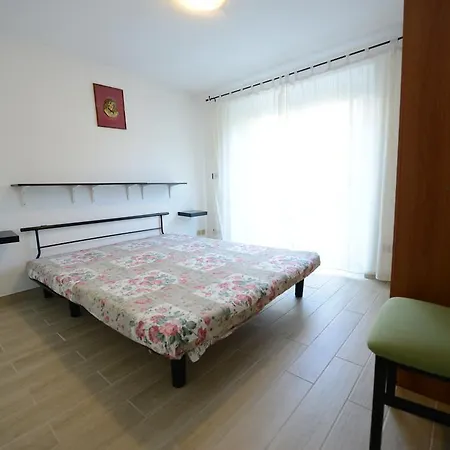 Apartment Pietri